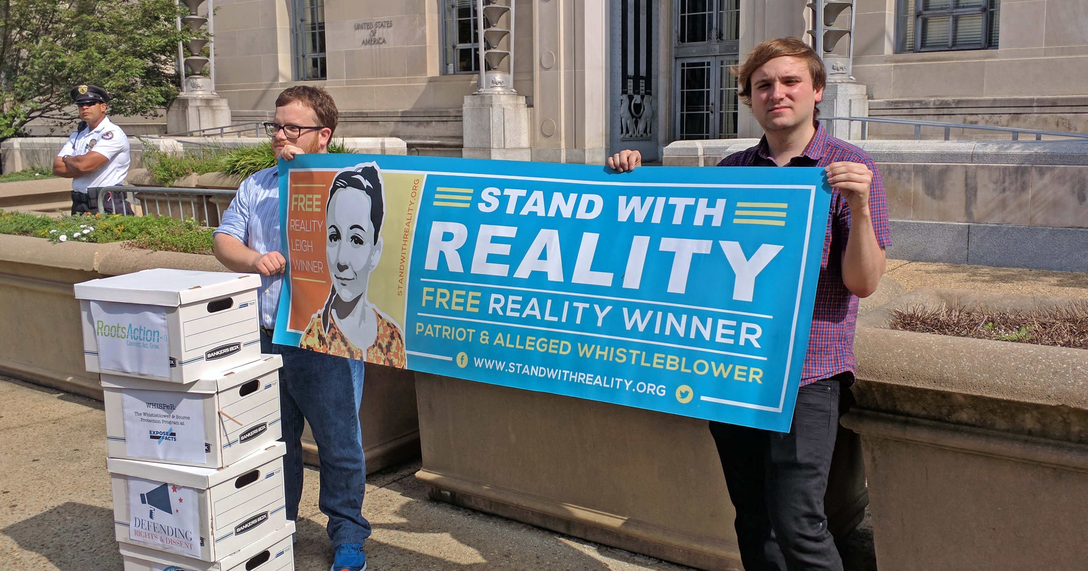 First 16k Petitions to Drop Charges Against Reality Winner Delivered