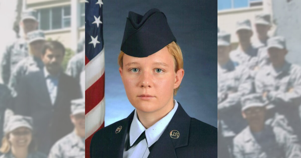 Does Reality Winner “Hate America?”